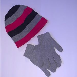 Girl’s pink/grey/black hat and glove set